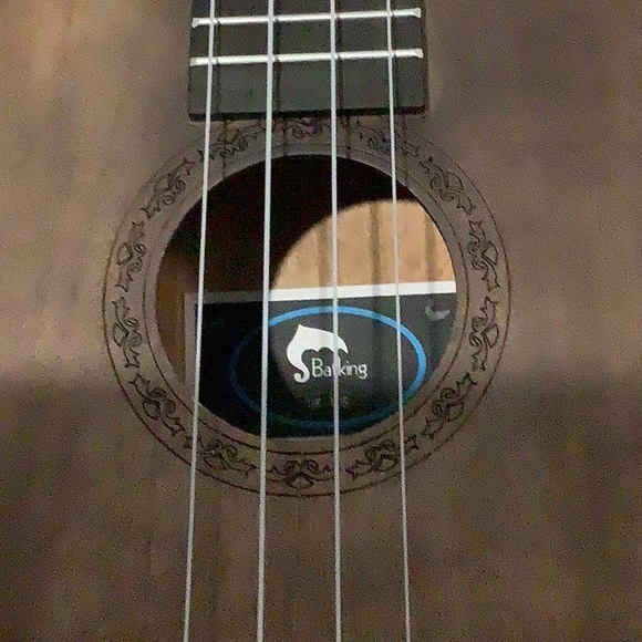 BatKing UK-10S Ukelele - Picture 2 of 6